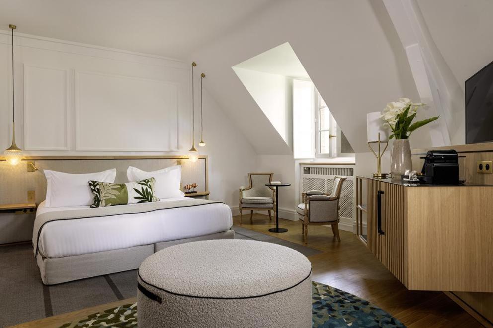 & De La Bretesche Hotel