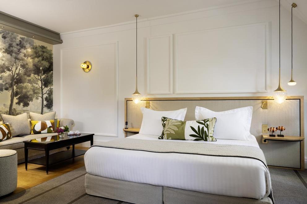 & De La Bretesche Hotel